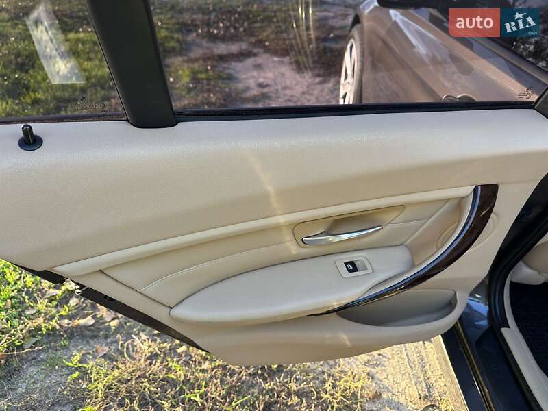 Седан BMW 3 Series 2014 в Киеве фото 21 Седан BMW 3 Series 2014 в Киеве