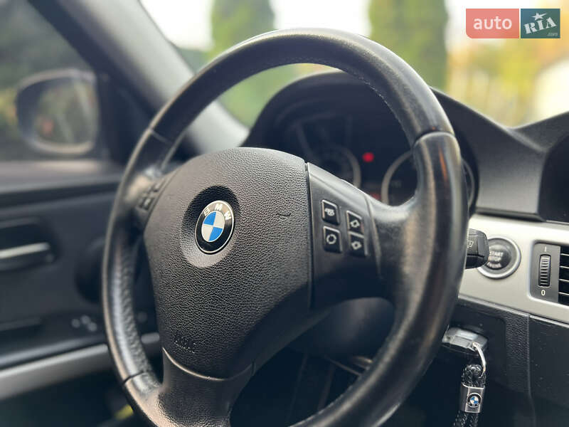 Универсал BMW 3 Series 2010 в Городке фото 18 Универсал BMW 3 Series 2010 в Городке