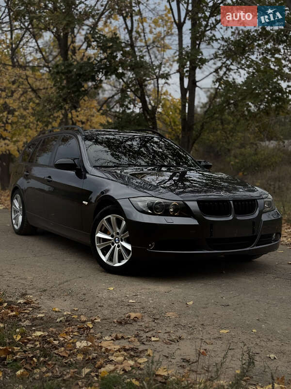 Универсал BMW 3 Series 2006 в Краматорске