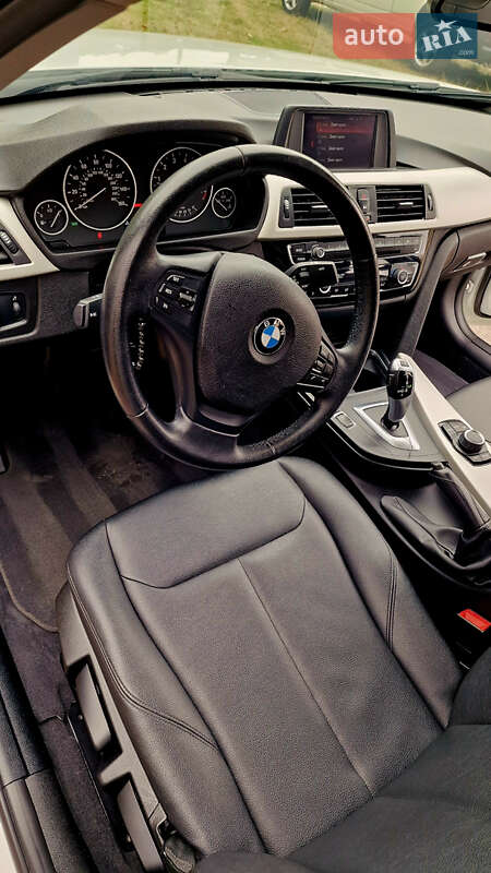 Седан BMW 3 Series 2018 в Вышгороде фото 9 Седан BMW 3 Series 2018 в Вышгороде