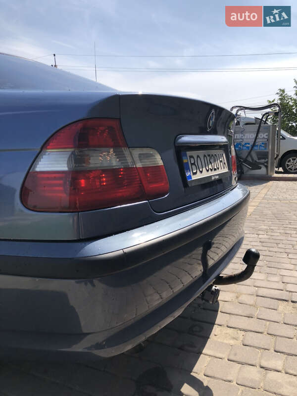 Седан BMW 3 Series 2002 в Белогорье