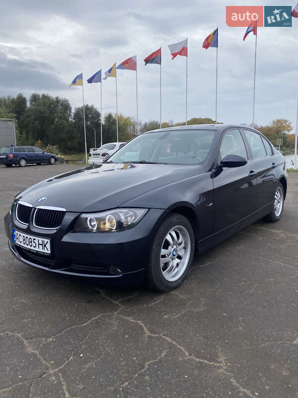 Седан BMW 3 Series 2005 в Балті фото 3 Седан BMW 3 Series 2005 в Балті