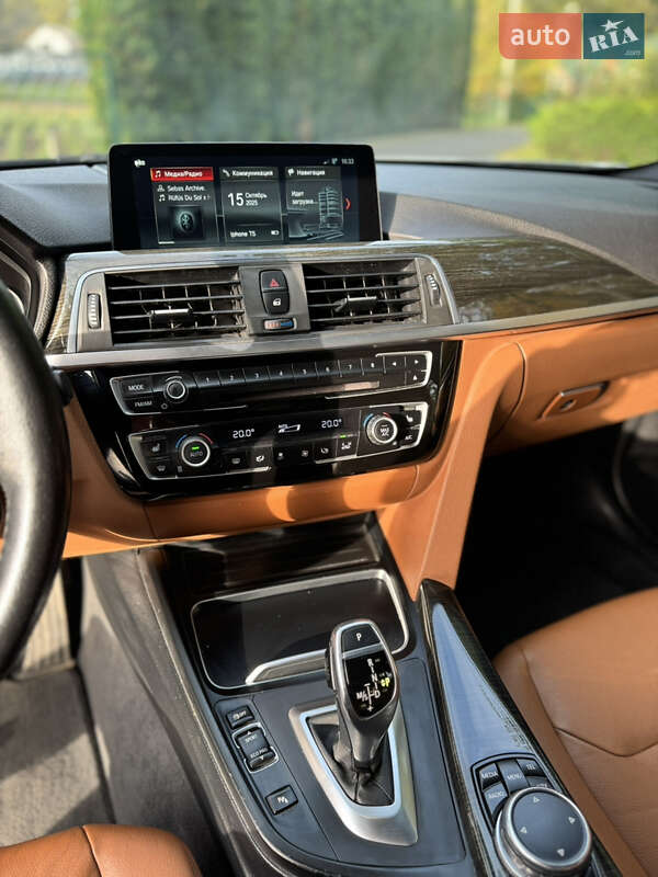 Седан BMW 3 Series 2015 в Шепетовке