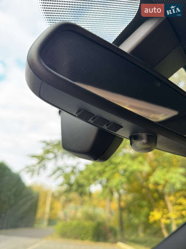 Седан BMW 3 Series 2015 в Шепетовке