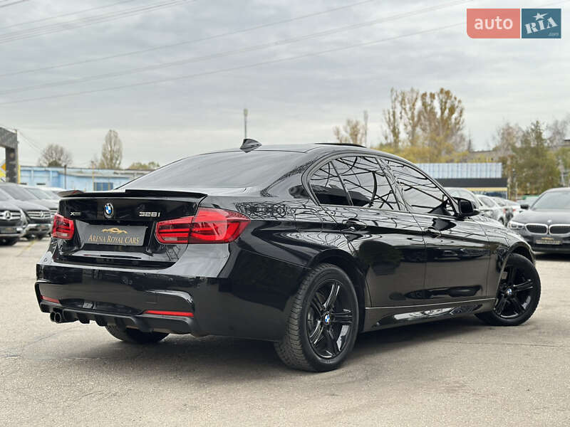 Седан BMW 3 Series 2015 в Харькове