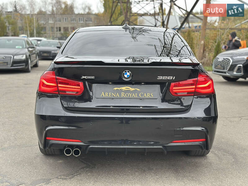 Седан BMW 3 Series 2015 в Харькове