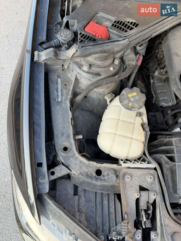 Седан BMW 3 Series 2013 в Харькове