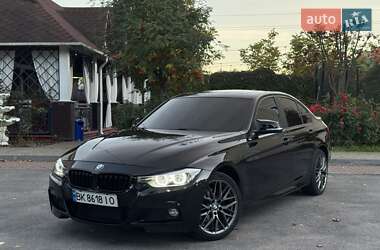 Седан BMW 3 Series 2014 в 