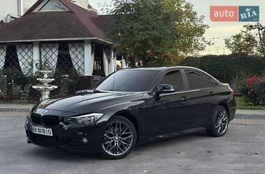 Седан BMW 3 Series 2014 в 