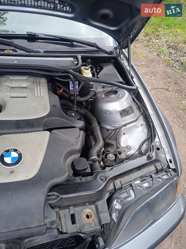 Универсал BMW 3 Series 2004 в Коростене