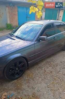 Седан BMW 3 Series 2000 в Павлограде