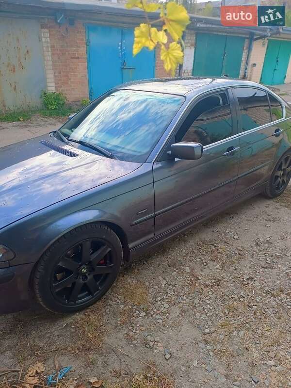 Седан BMW 3 Series 2000 в Павлограде