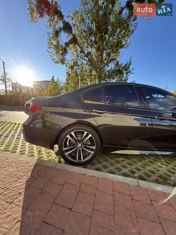 Седан BMW 3 Series 2017 в Львове фото 13 Седан BMW 3 Series 2017 в Львове
