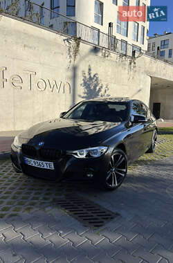 Седан BMW 3 Series 2017 в Львове