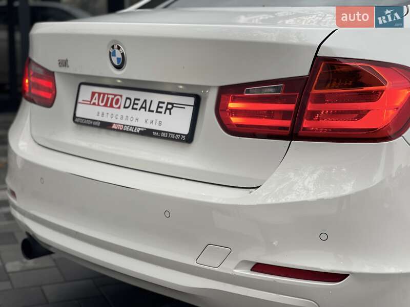 Седан BMW 3 Series 2012 в Киеве фото 10 Седан BMW 3 Series 2012 в Киеве