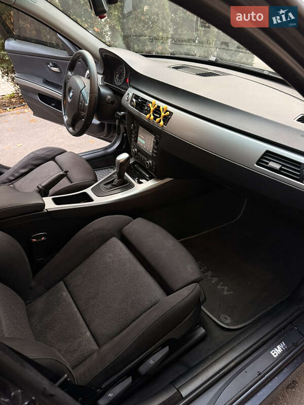 Седан BMW 3 Series 2007 в Одесі