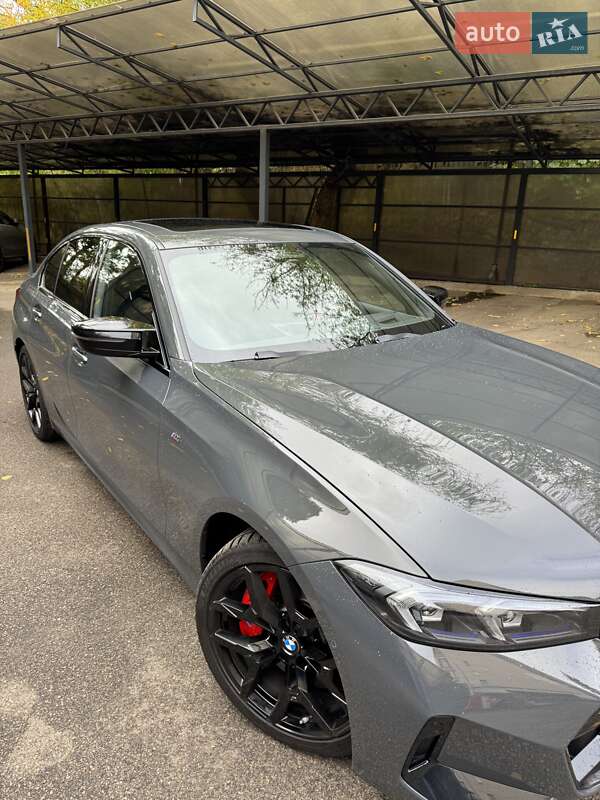Седан BMW 3 Series 2024 в Киеве