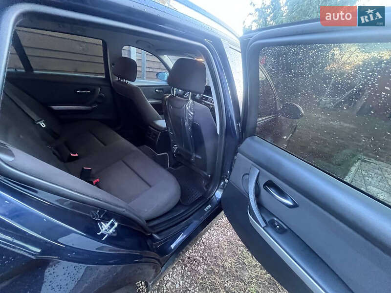 Универсал BMW 3 Series 2008 в Золотоноше фото 11 Универсал BMW 3 Series 2008 в Золотоноше