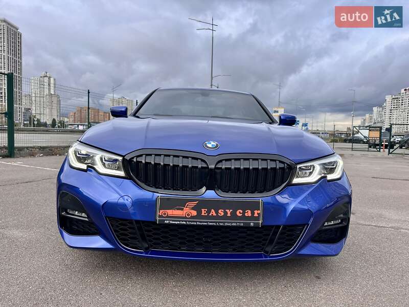 Седан BMW 3 Series 2022 в Киеве