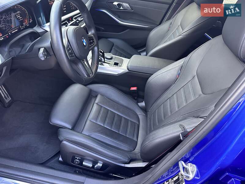 Седан BMW 3 Series 2022 в Киеве