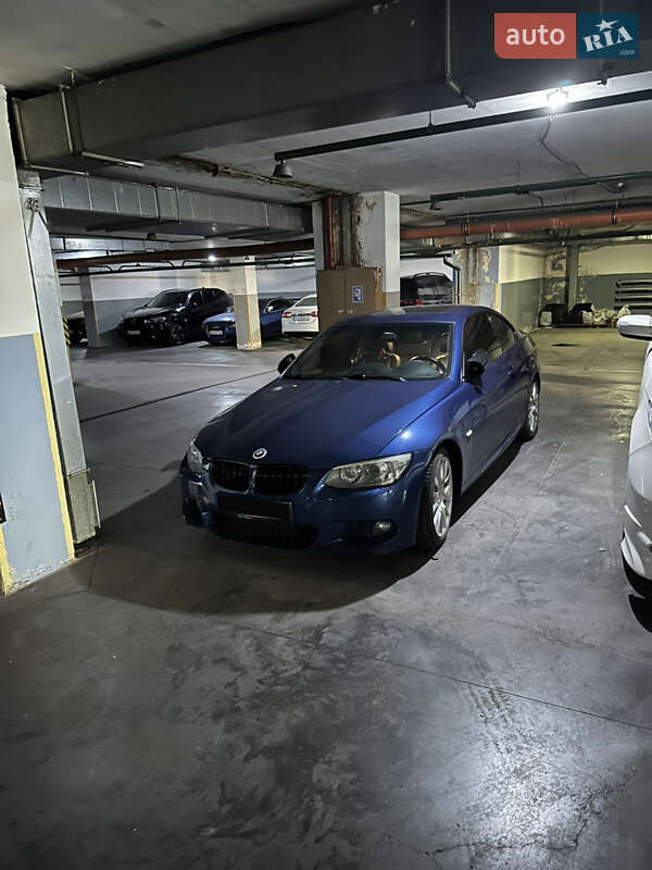 Купе BMW 3 Series 2013 в Киеве
