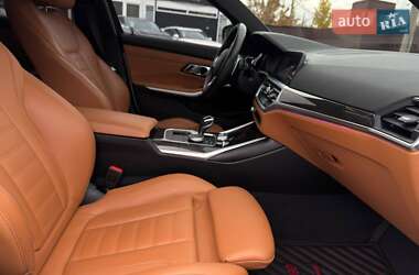 Седан BMW 3 Series 2019 в 