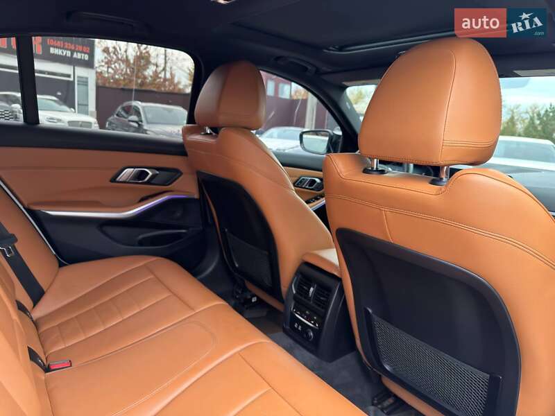 Седан BMW 3 Series 2019 в Харькове