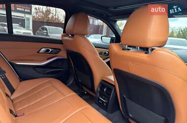 Седан BMW 3 Series 2019 в 