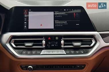 Седан BMW 3 Series 2019 в 
