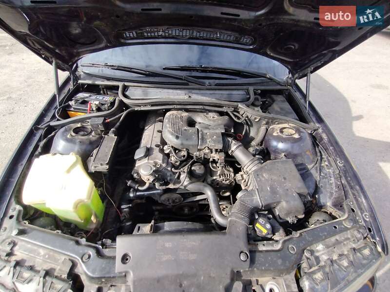 Купе BMW 3 Series 1999 в Мирополе фото 4 Купе BMW 3 Series 1999 в Мирополе