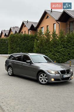 Универсал BMW 3 Series 2010 в 