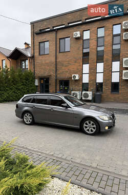 Универсал BMW 3 Series 2010 в 