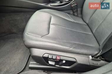 Седан BMW 3 Series 2015 в 