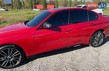 Седан BMW 3 Series 2016 в 
