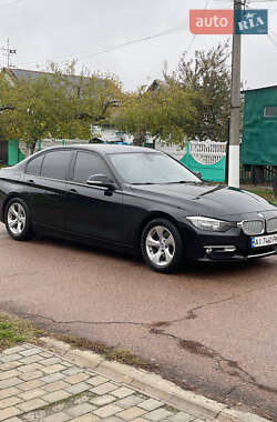 Седан BMW 3 Series 2012 в 