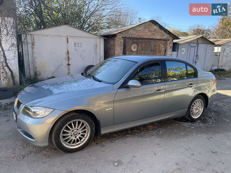 Седан BMW 3 Series 2005 в Чернівцях фото 10 Седан BMW 3 Series 2005 в Чернівцях