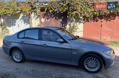 Седан BMW 3 Series 2005 в  фото 22 Седан BMW 3 Series 2005 в