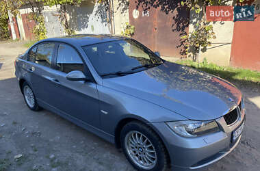Седан BMW 3 Series 2005 в  фото 23 Седан BMW 3 Series 2005 в