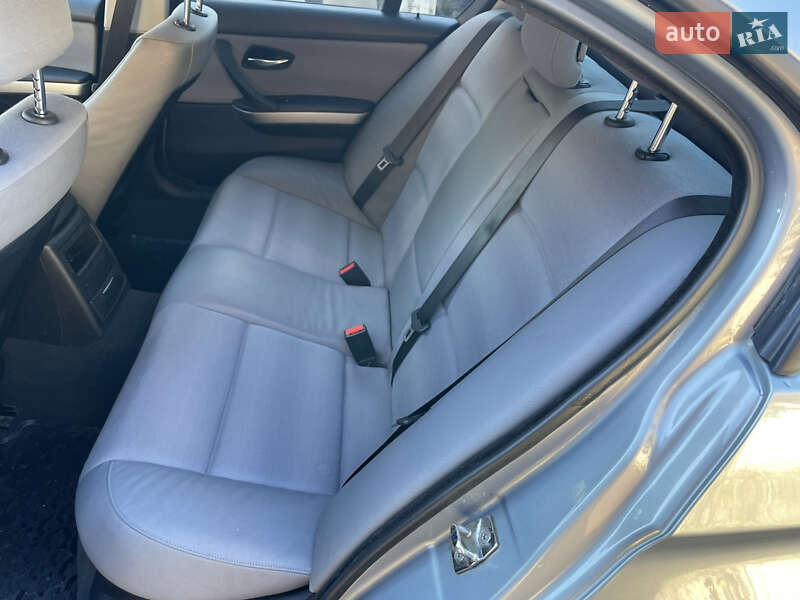 Седан BMW 3 Series 2005 в Чернівцях фото 29 Седан BMW 3 Series 2005 в Чернівцях