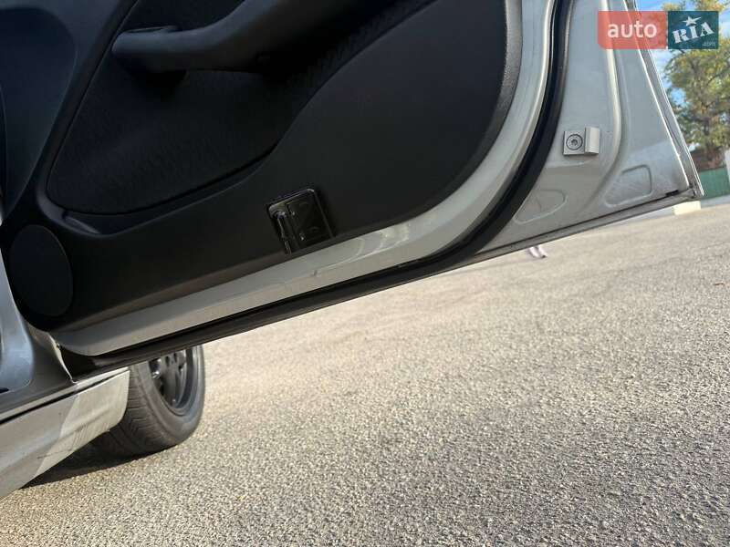 Седан BMW 3 Series 1998 в Запорожье