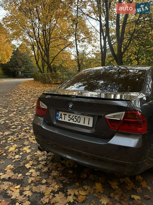 Седан BMW 3 Series 2008 в Ивано-Франковске фото 3 Седан BMW 3 Series 2008 в Ивано-Франковске