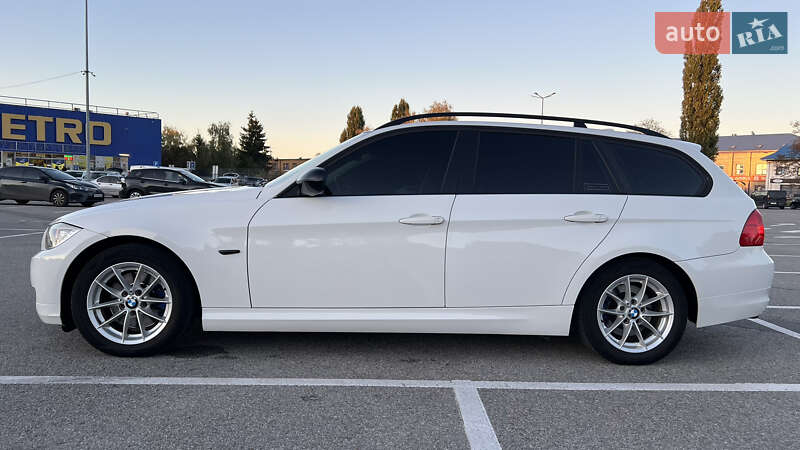 Универсал BMW 3 Series 2010 в Житомире фото 3 Универсал BMW 3 Series 2010 в Житомире