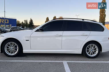 Универсал BMW 3 Series 2010 в 