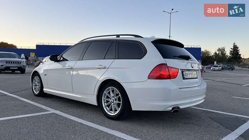 Универсал BMW 3 Series 2010 в Житомире фото 7 Универсал BMW 3 Series 2010 в Житомире