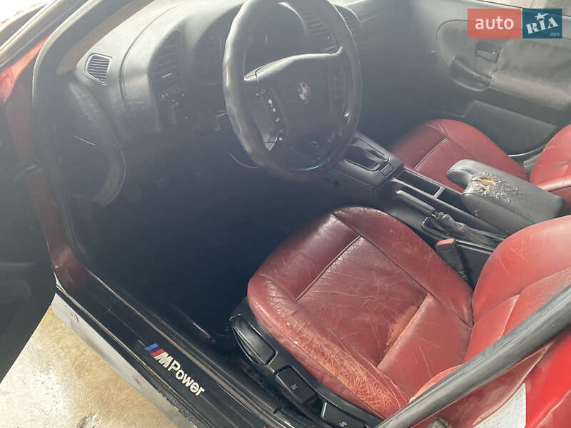Седан BMW 3 Series 1997 в Ромнах