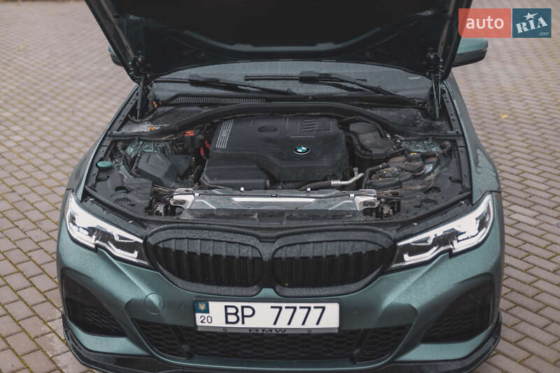 Седан BMW 3 Series 2020 в Бучаче