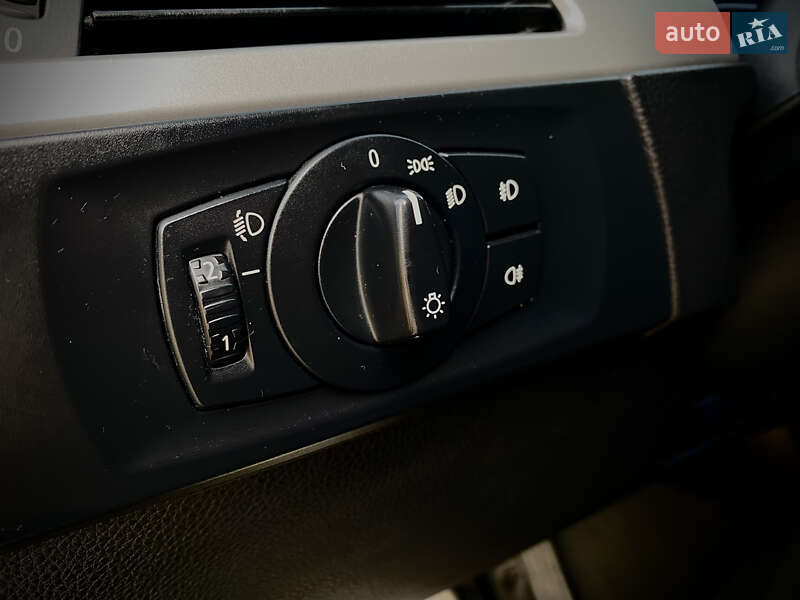 Седан BMW 3 Series 2006 в Києві фото 24 Седан BMW 3 Series 2006 в Києві