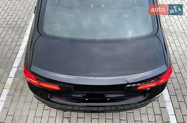 Седан BMW 3 Series 2018 в 