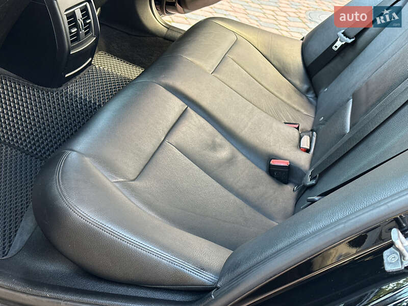 Седан BMW 3 Series 2015 в Івано-Франківську фото 40 Седан BMW 3 Series 2015 в Івано-Франківську