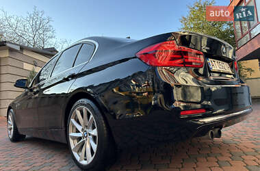 Седан BMW 3 Series 2015 в 